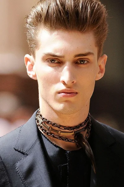 Look 5